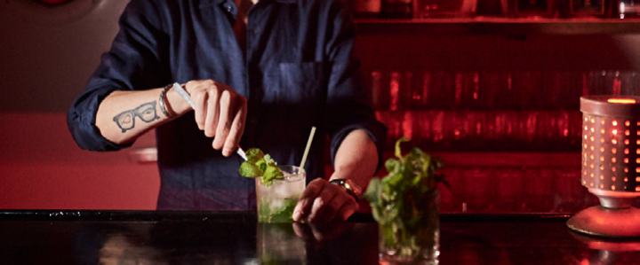 exclusive cocktail havana bar 